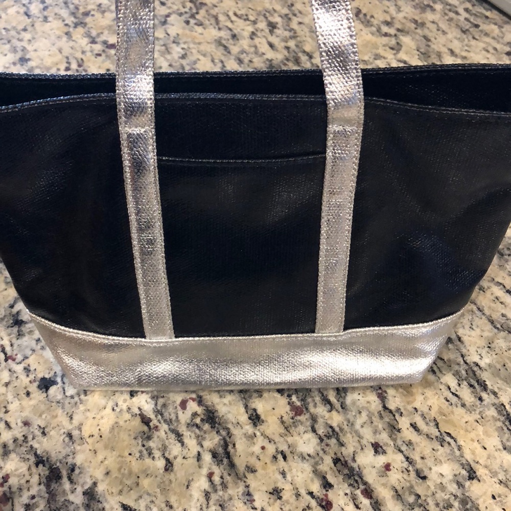 Purse - Picture 3 of 4